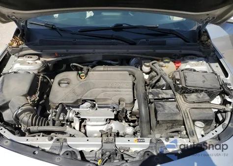 2019 Chevrolet Malibu Lt from USA, damaged, VIN 1G1ZD5ST8KF169675